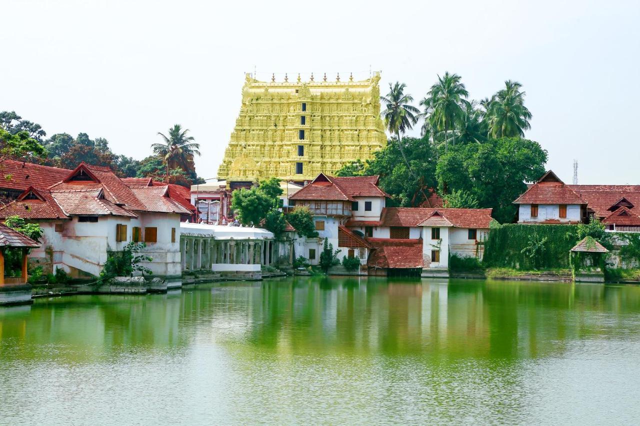 Oyo 7926 Hotel Fort View Thiruvananthapuram Extérieur photo