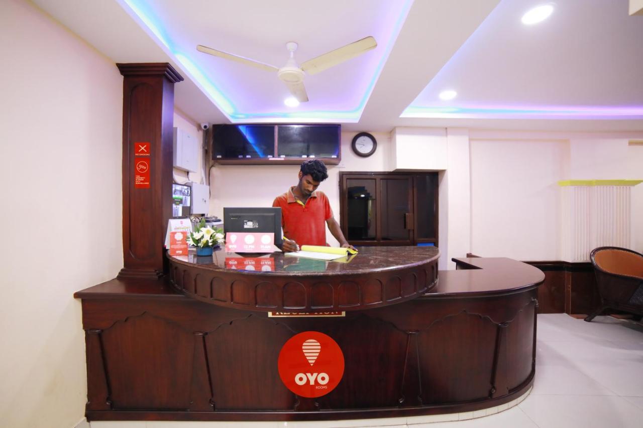 Oyo 7926 Hotel Fort View Thiruvananthapuram Extérieur photo